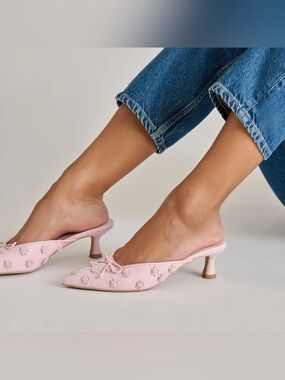 Dolce Vita Camilo x Byrdie Golf Heels in Pink